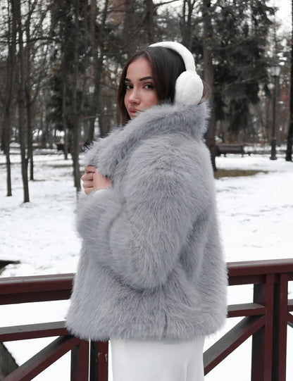 Flygo Women's Faux Fur Coat Fluffy Faux Fur Jacket Long Sleeve Lapel Furry Winter Jackets Shaggy Parka Short Coat