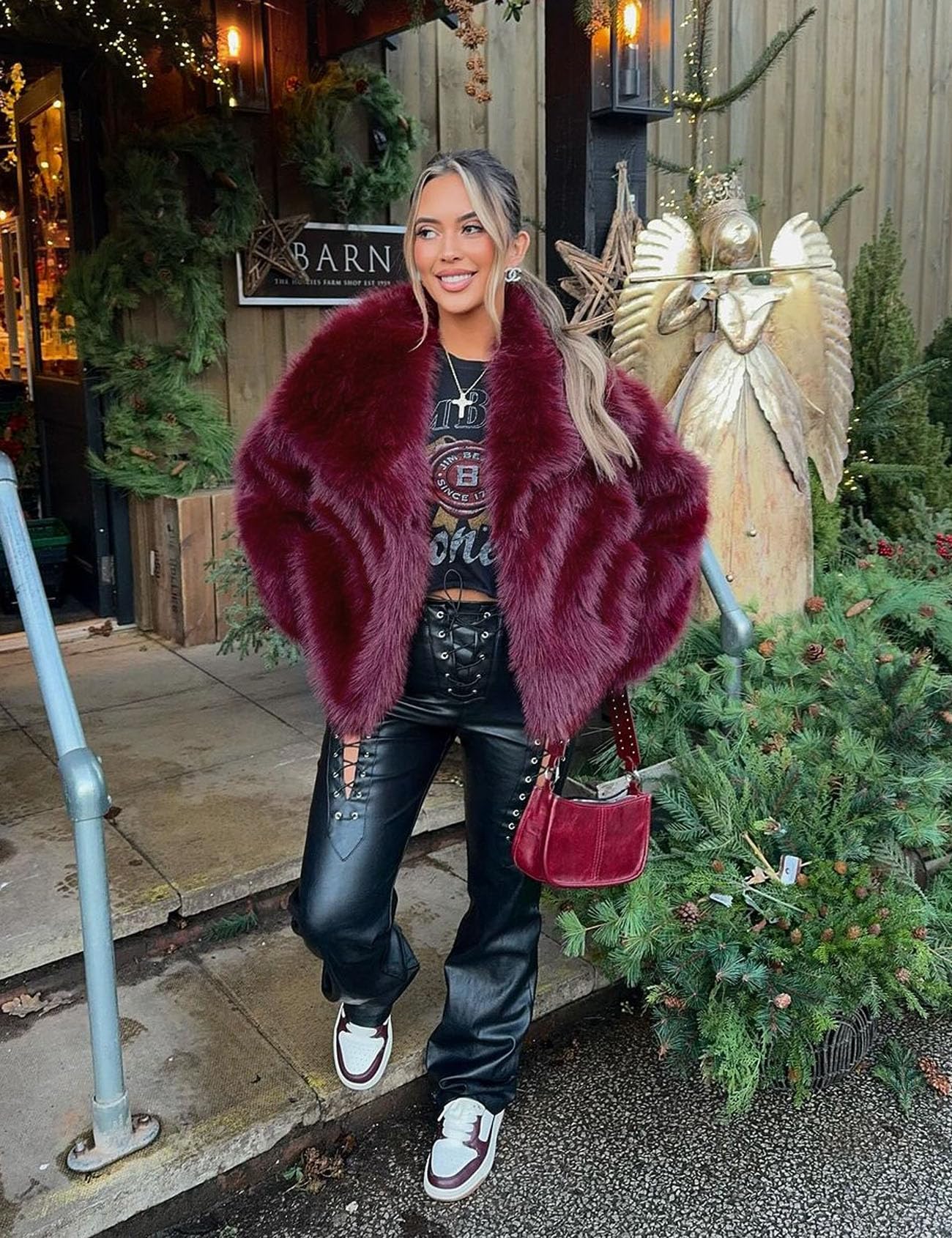 Flygo Women's Faux Fur Coat Fluffy Faux Fur Jacket Long Sleeve Lapel Furry Winter Jackets Shaggy Parka Short Coat